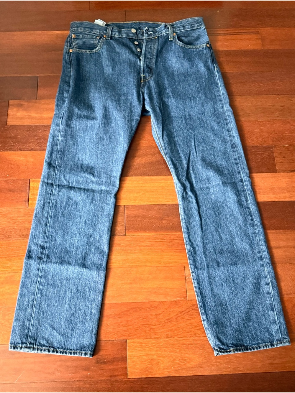 Levi's 501 Classic Straight Leg Button Fly Blue Men’s Denim Jeans Size 34W x 32L
